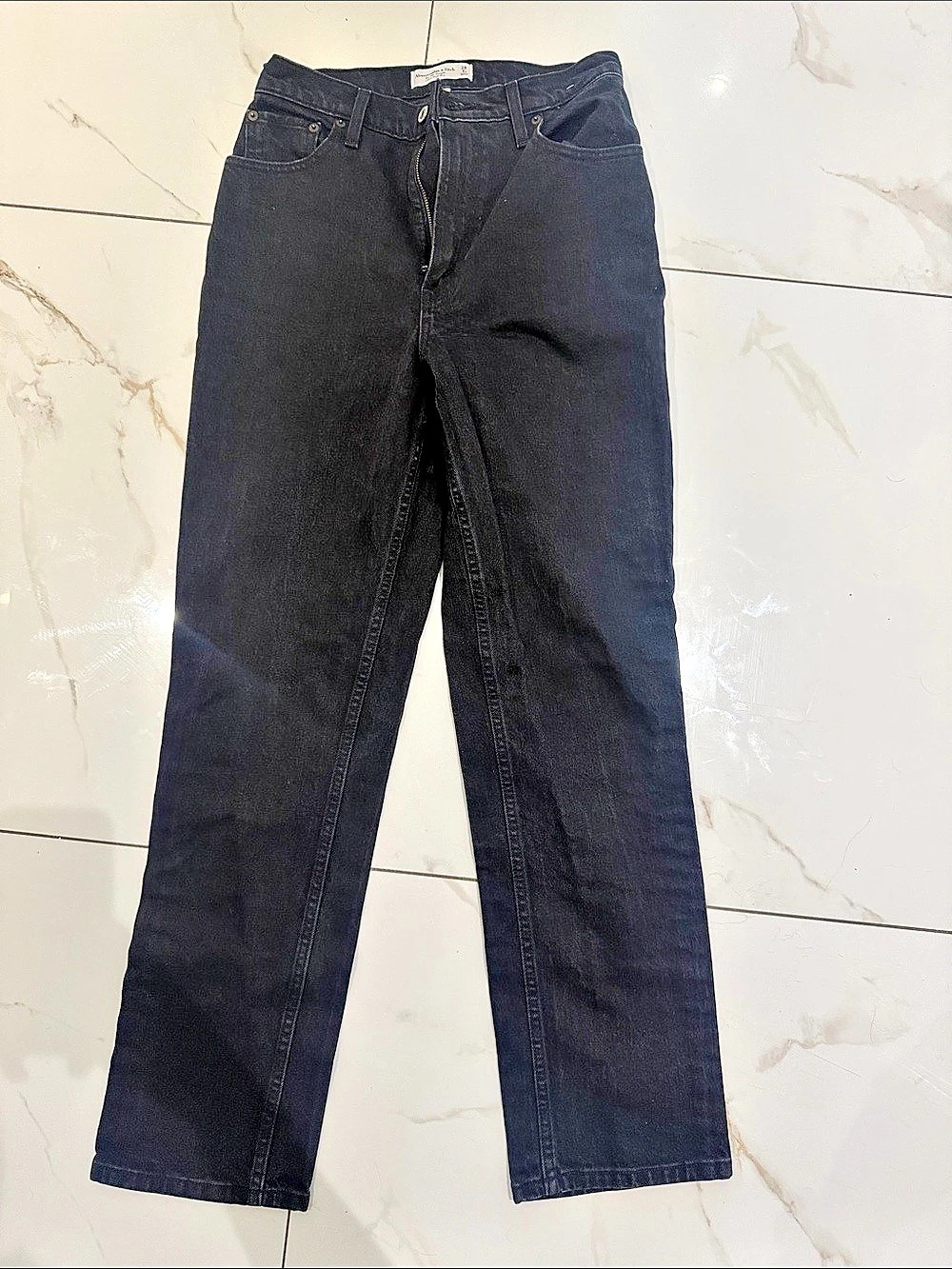 Abercrombie & Fitch The 90s Straight Ultra High Rise Black Straight Leg Jeans,